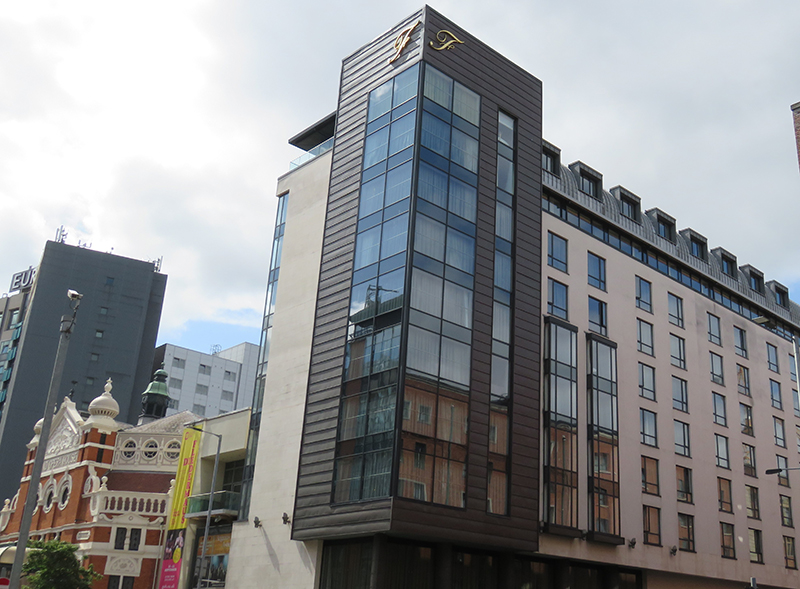 PROJECT: FITZWILLIAM HOTEL, BELFAST MATERIAL: KME TECU OXIDE SYSTEM: TRADITIONAL HORIZONTAL STANDING SEAM CLADDING